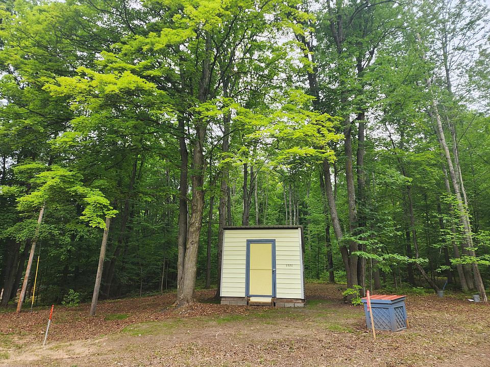 1st image of 9580 Birch Run Dr