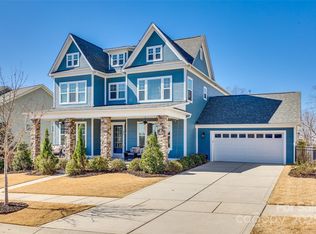 520 Crawfish Dr, Fort Mill, SC 29708