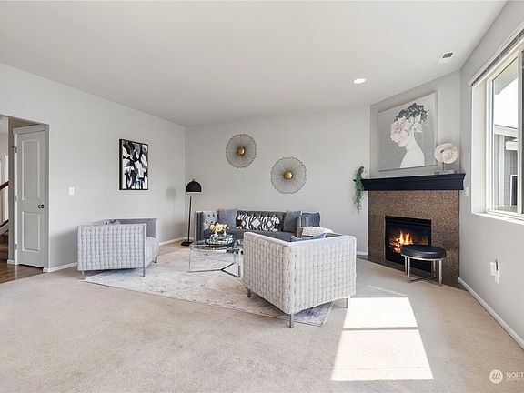 5th image of 20410 80th Avenue Ct E