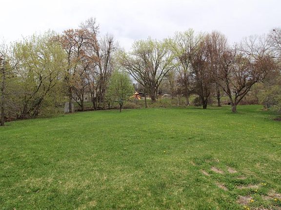 3rd image of 6517 Shingle Creek Dr N