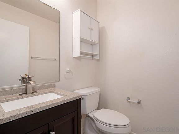 5th image of 10960 Ivy Hill Dr Unit 5