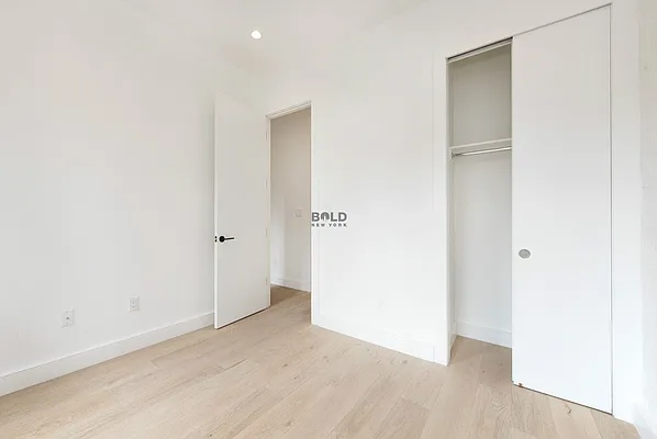 Rented by Bold New York | media 35