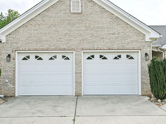 5th image of 202 Mulberry Ln NE