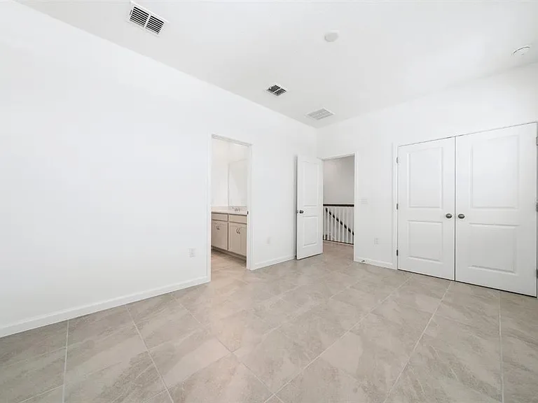 2414 Celebration Blvd — Photo 20