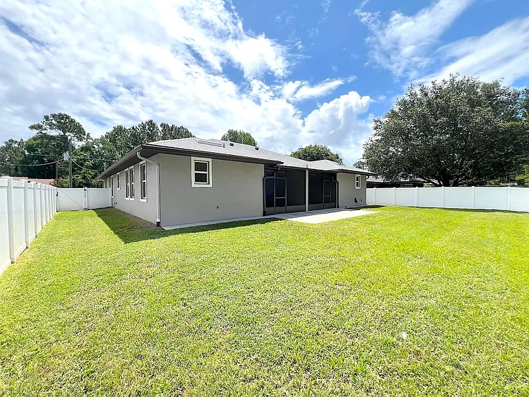 80 Buttonworth Dr #B — Photo 31