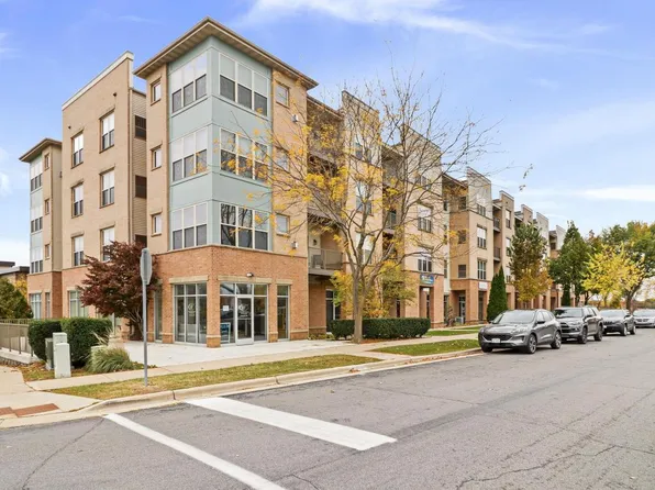 8201 Mayo Drive #204, Madison, WI 53719