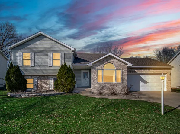 4160 Westwood Ln, Chesterton, IN 46304
