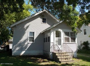 89044 Oakland Ave, Oakland, MN 56007