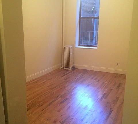4th image of 523 Hudson St APT 1RN
