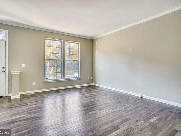 2nd image of 1249 Corbett Pl
