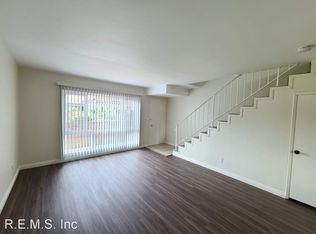 527 W Queen St #1, Inglewood, CA 90301