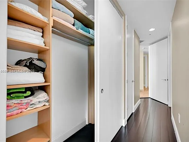 100 S Pointe Dr #801 — Photo 42