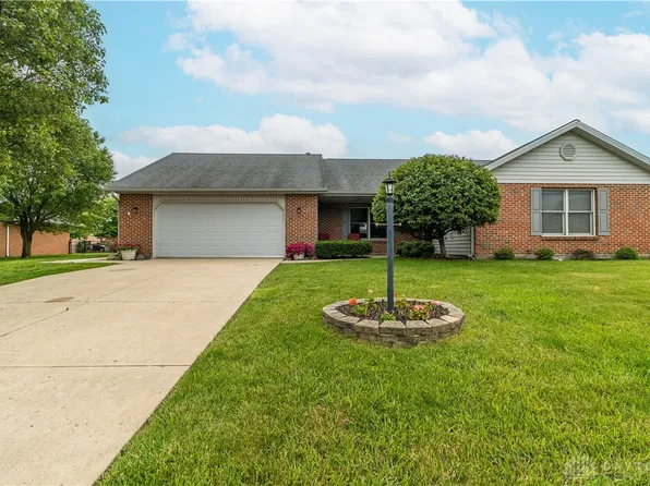 1839 Park Ave, Piqua, OH 45356