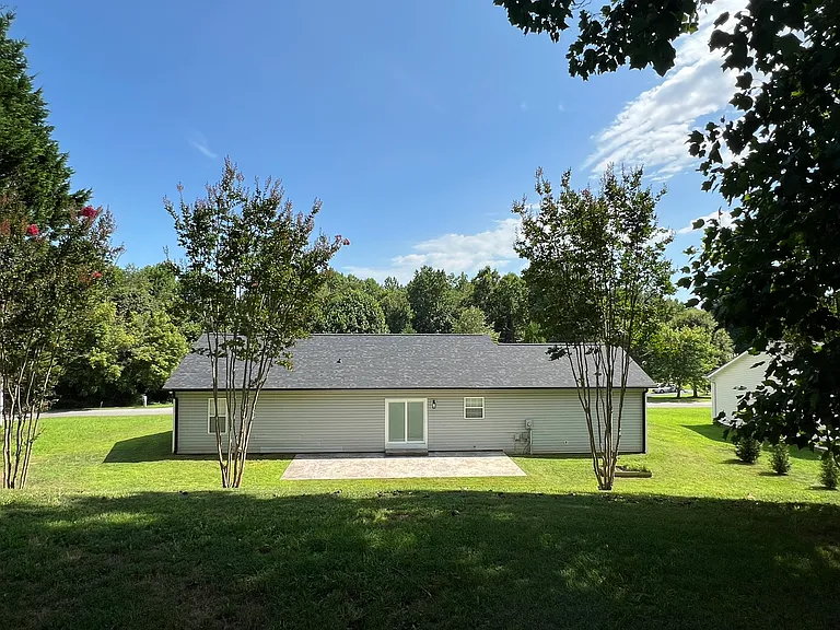3065 Kay St — Photo 11
