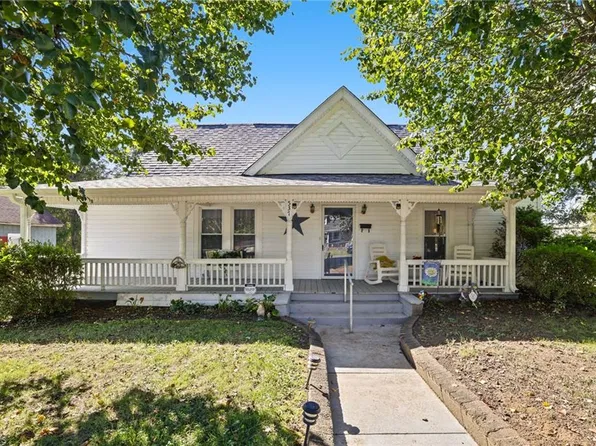 537 Washburn Ave, Eden, NC 27288