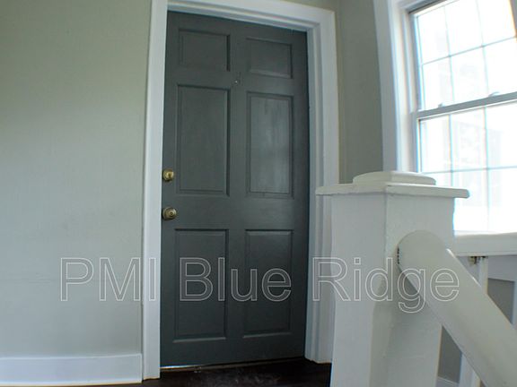 4th image of 526 Fleming St