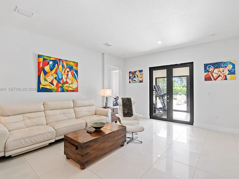 21365 SW 177th Ct — Photo 15