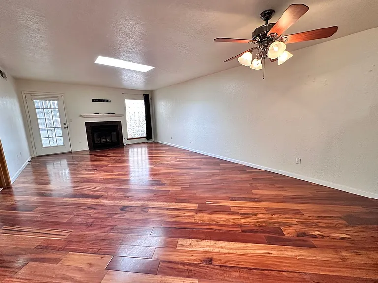 13123 Alice Ave NE — Photo 6