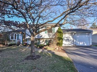 3220 Wildflower Dr, Walworth, NY 14568