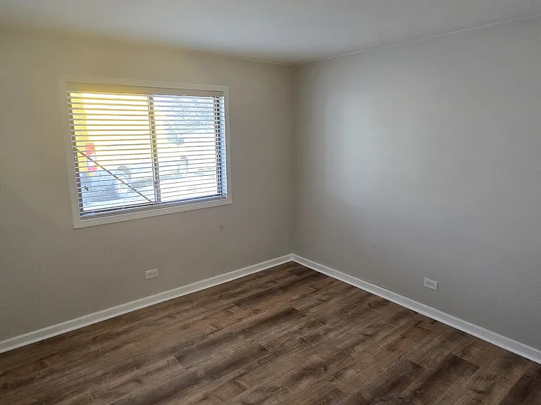 16601 Jean Ln — Photo 8