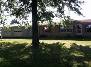 52 Burton Ave, Ripley, NY 14775