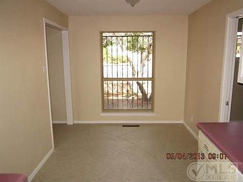 4th image of 5101 Chateau Ave