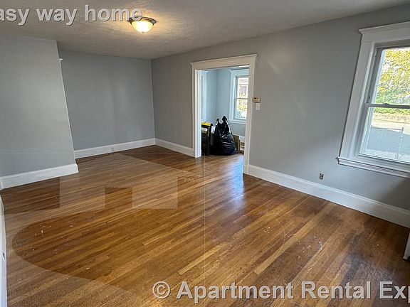 3rd image of 54 Hooker Ave #1