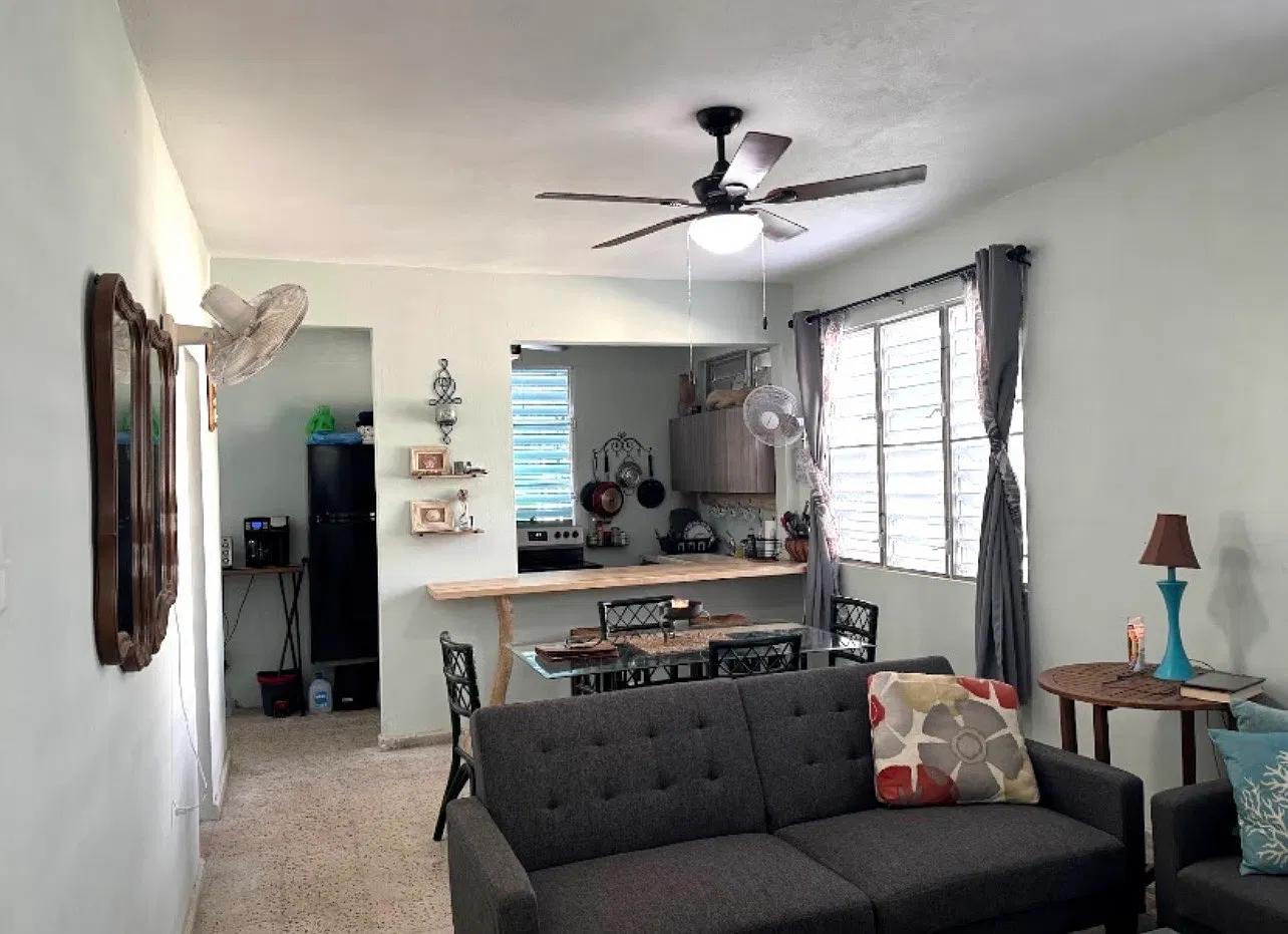 37 Calle Principal — Photo 1