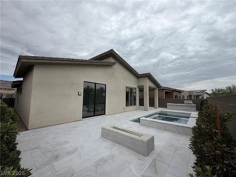 5040 Terramont Dr — Photo 36