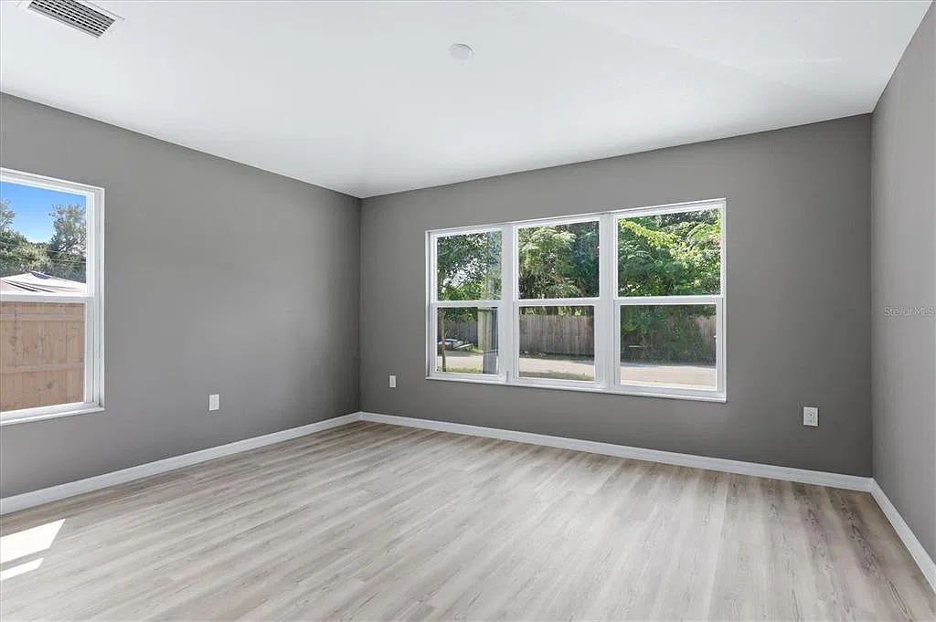 2 bed, 2.0 bath, 1342 sqft, $1,850 — Photo 4
