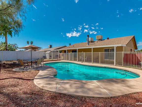 4th image of 5805 S Siesta Ln