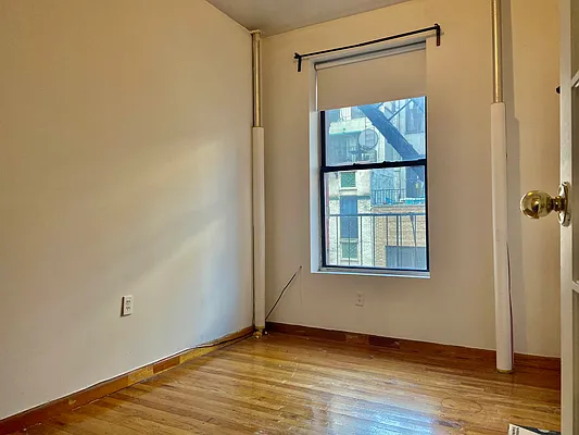 Rented by J Misrahi Realty Corp | media 5