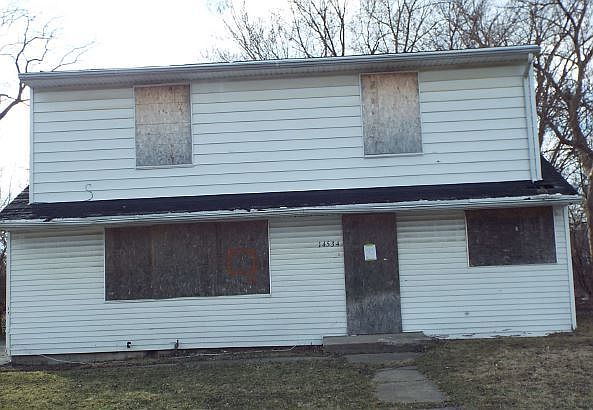 2nd image of 14534 Justine St