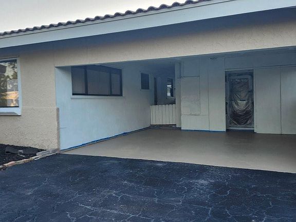 5th image of 2657 NE 27th Way