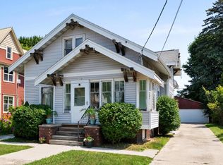 1329 S 15th STREET, Manitowoc, WI 54220