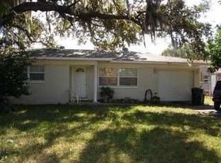 521 6th Ave SW, Largo, FL 33770
