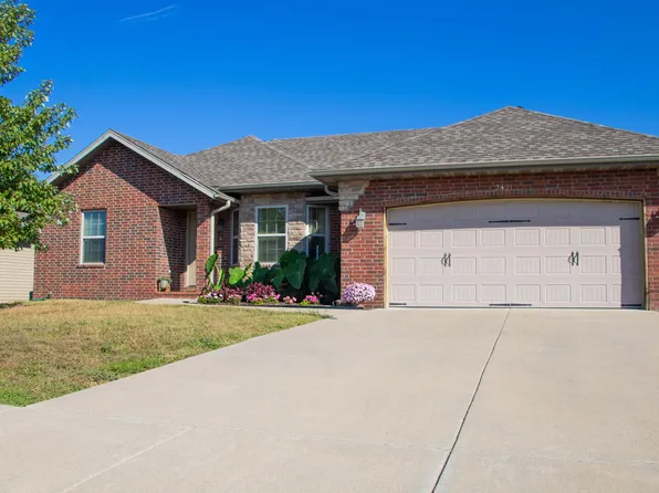 2421 E Prairie Ridge Street, Republic, MO 65738