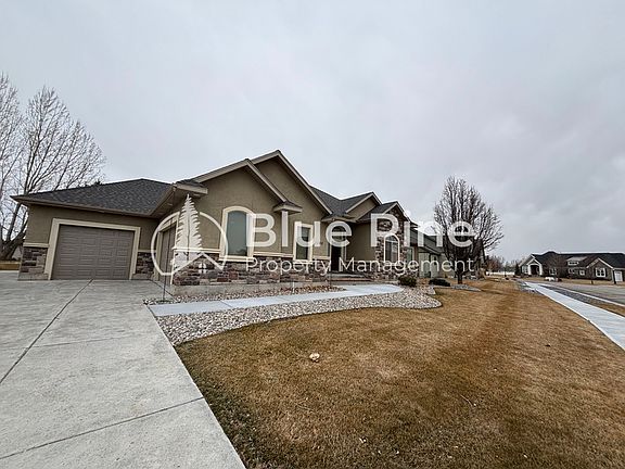 2nd image of 5245 Jupiter Hills Dr