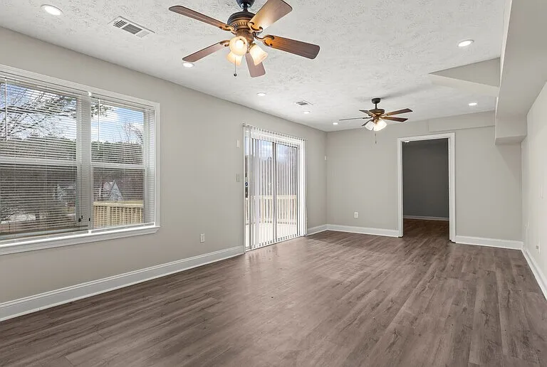 268 Due West Dr — Photo 17
