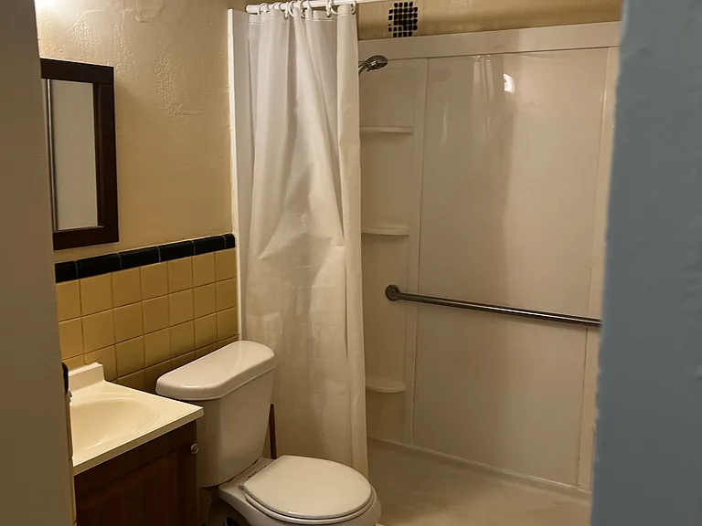 11720 Edgewater Dr #512 — Photo 7