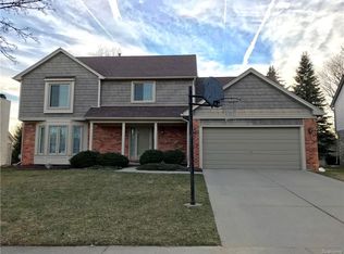 24529 Redwing Dr, Novi, MI