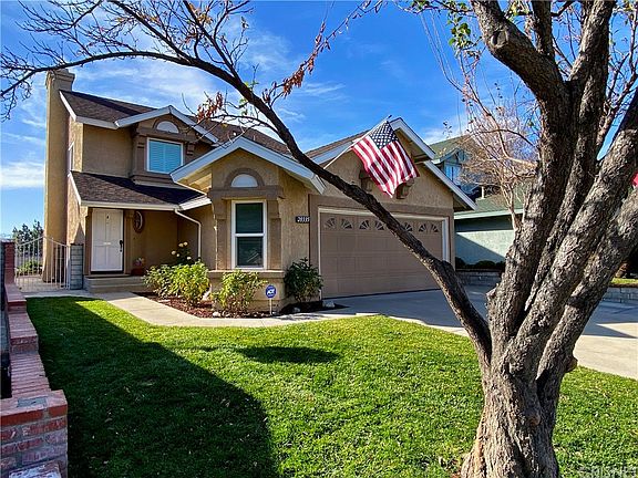 2nd image of 28335 Evergreen Ln