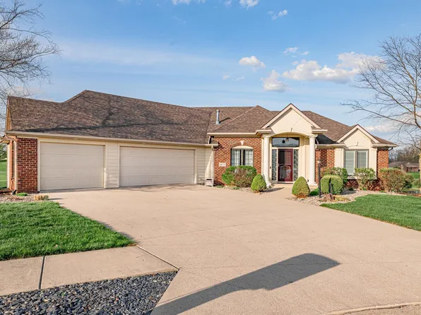 1873 E Ravenwood Ln, Columbia City, IN 46725