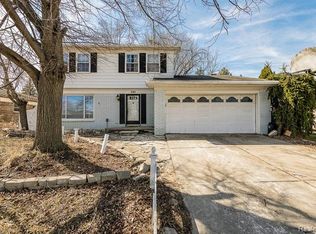593 Rosemary St, Dearborn Heights, MI 48127