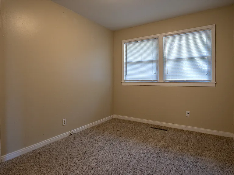 3100 Furman Blvd — Photo 30