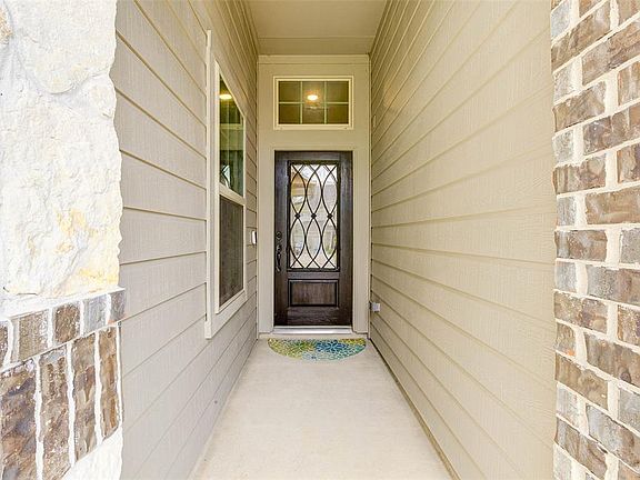 4th image of 4829 La Piedra Lane