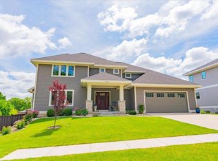 2105 N Gateway St, Middleton, WI 53562