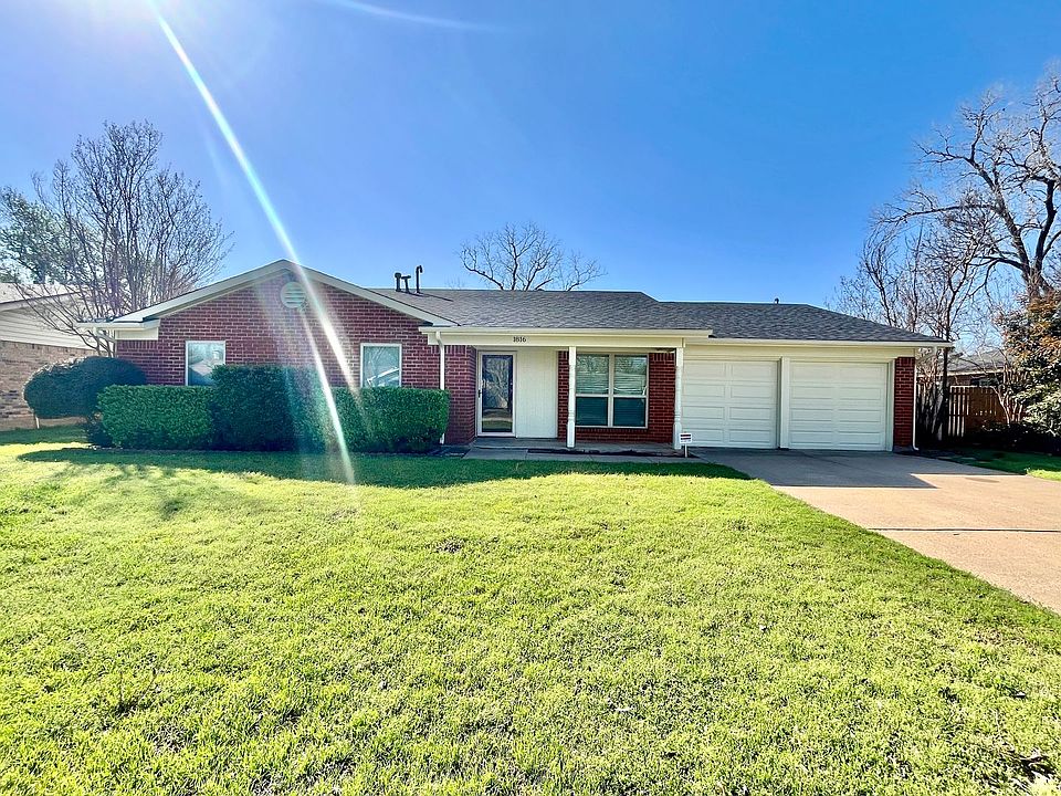1st image of 1816 Lexington Pl