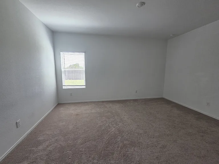2329 Red Sky Dr — Photo 10