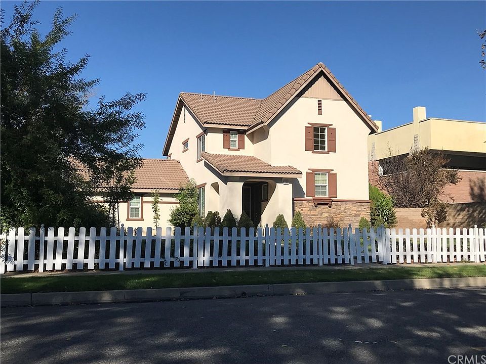 1st image of 1240 W 6th St